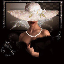 Load image into Gallery viewer, Women Diamond Diamond Painting Kit - DIY
